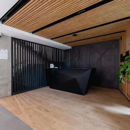 Apartment Lux Kosciuszki 39 With Parking By Renters Prestige