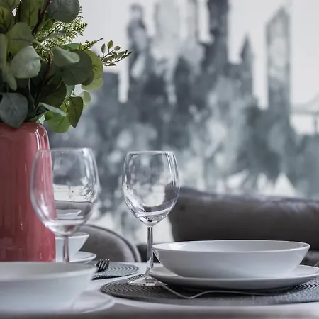 Lux Kosciuszki 39 With Parking By Renters Prestige Apartment Krakow
